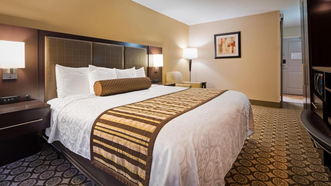 Best Western Plus Inntowner Madison Esterno foto