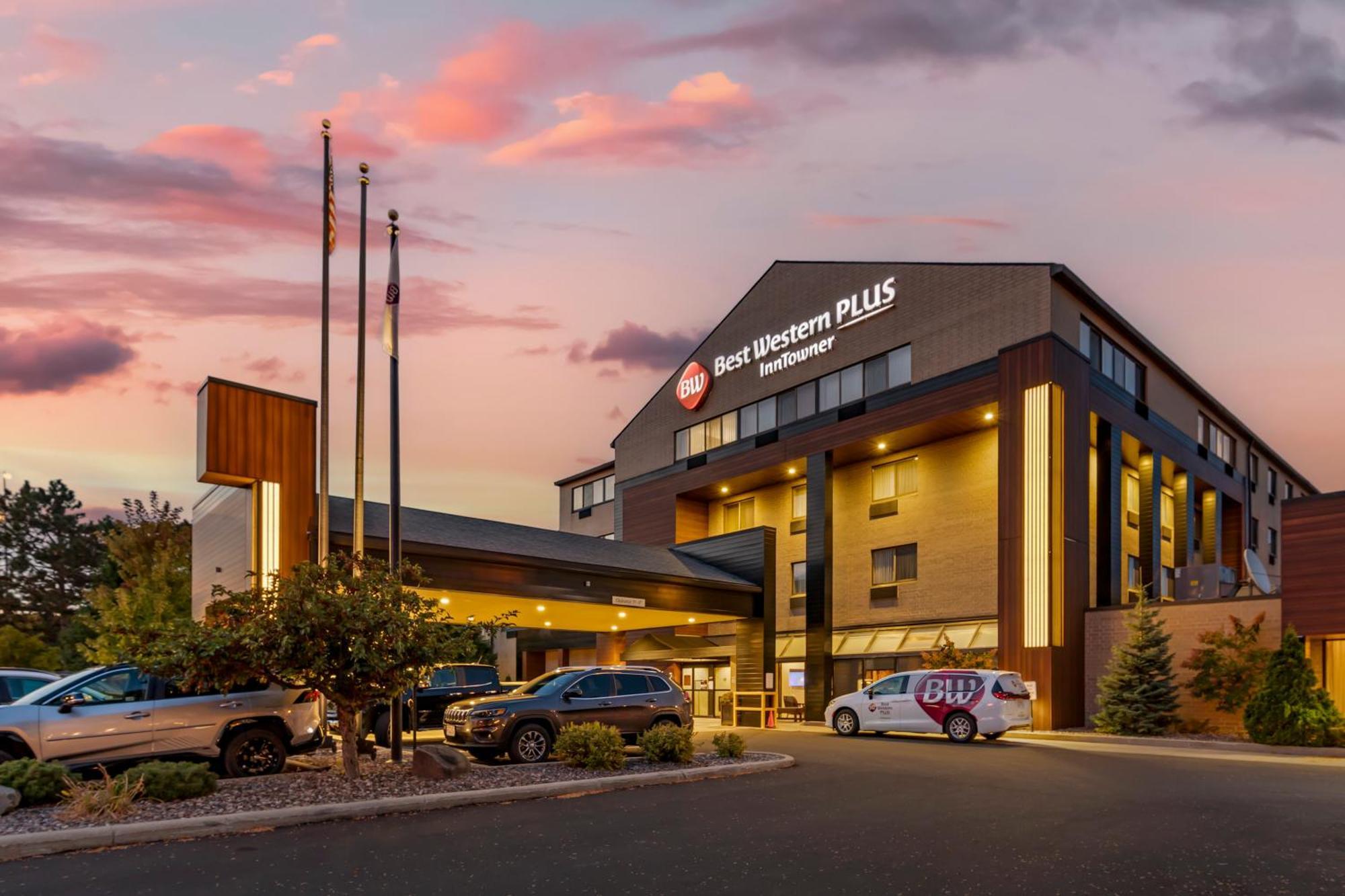 Best Western Plus Inntowner Madison Esterno foto