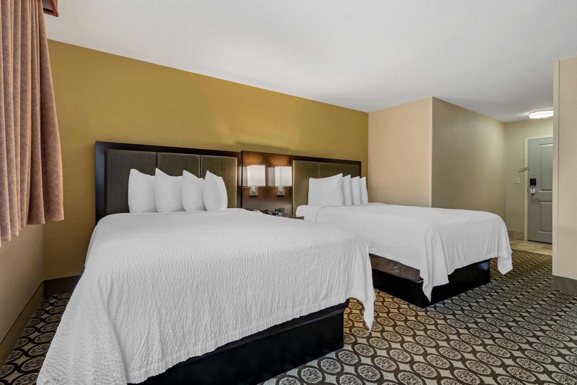 Best Western Plus Inntowner Madison Esterno foto
