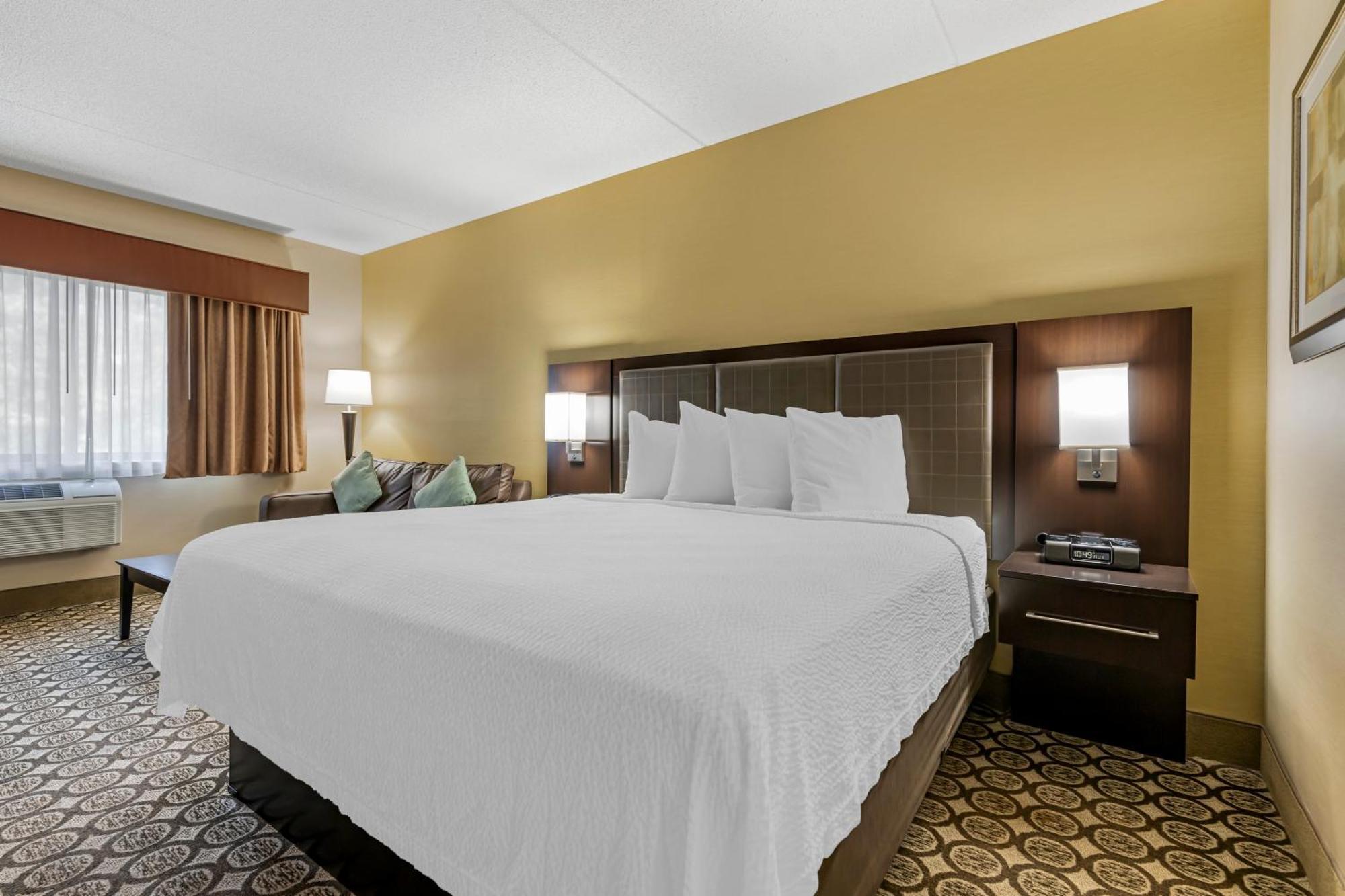 Best Western Plus Inntowner Madison Esterno foto