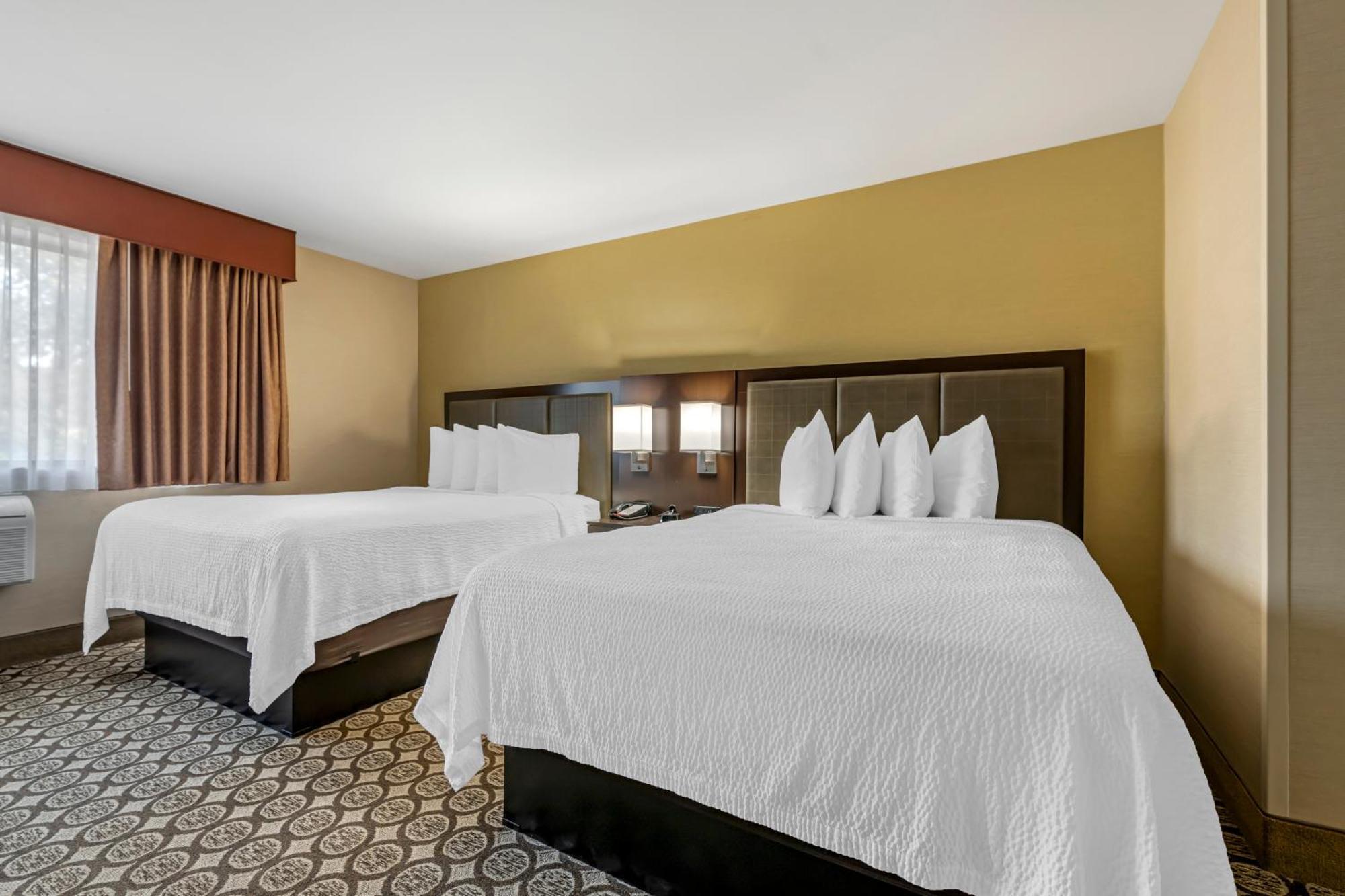 Best Western Plus Inntowner Madison Esterno foto