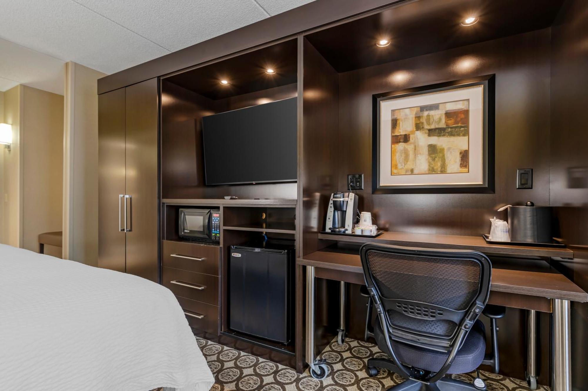 Best Western Plus Inntowner Madison Esterno foto