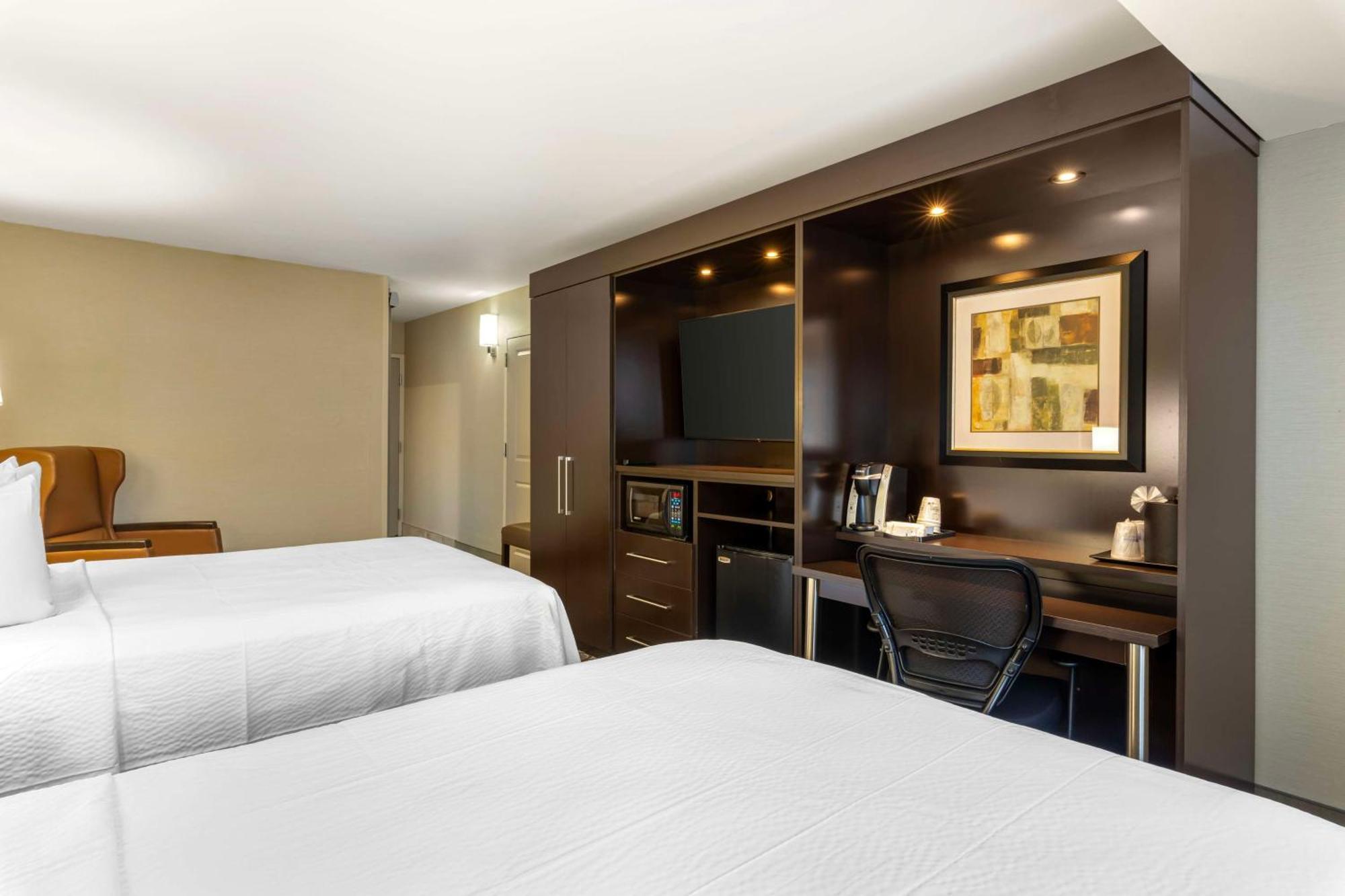 Best Western Plus Inntowner Madison Esterno foto